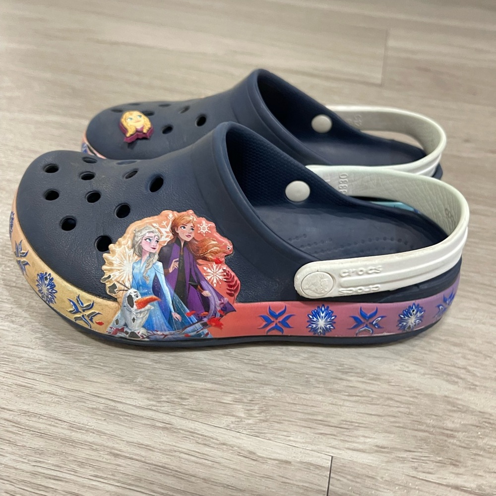 Frozen Kids Crocs - Navy and White